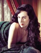 Grey Delisle Topless