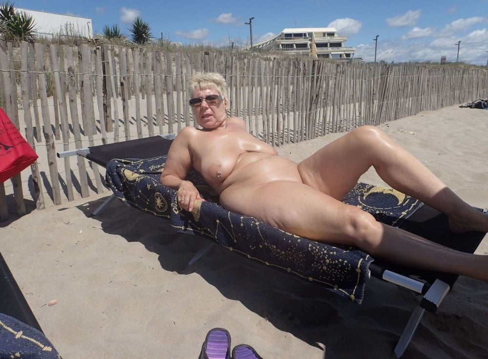 milfs and gilfs! #98275180