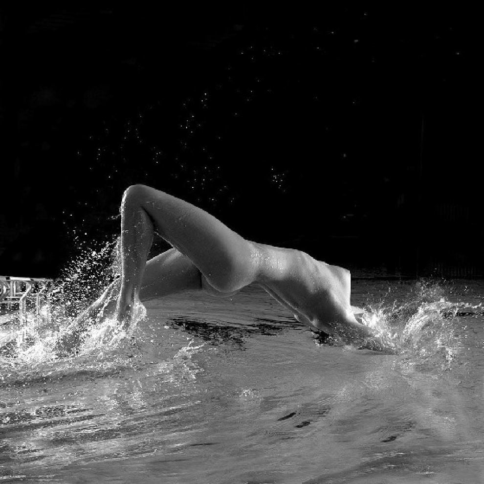 Desnudo femenino atletas
 #102327510