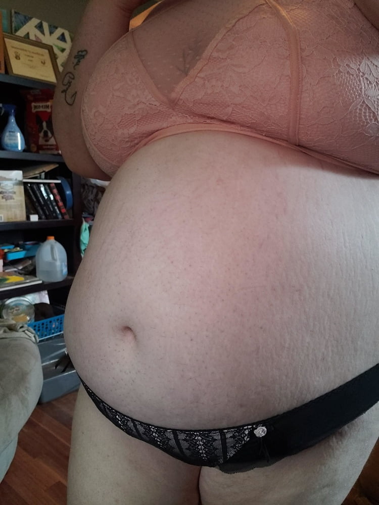 Bbw fat girls sexy fat bellies
 #96167907