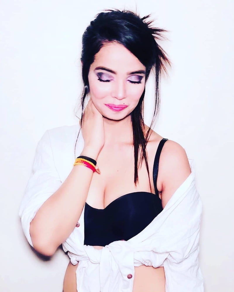Priyanka Upadhyay - priyankaupa #81194135