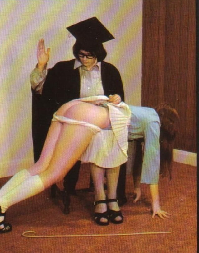 先生の部屋はいつも賑やかです。
 #104195952