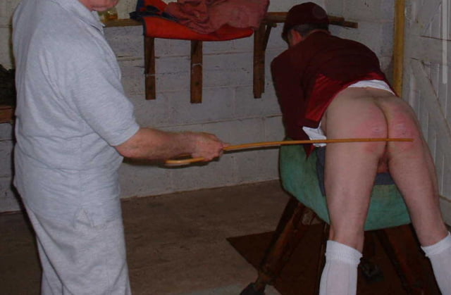 先生の部屋はいつも賑やかです。
 #104196098