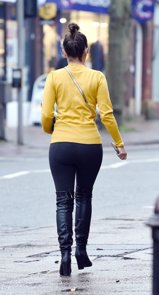 Celebridad femenina botas y cuero - roxanne pallett
 #97211176