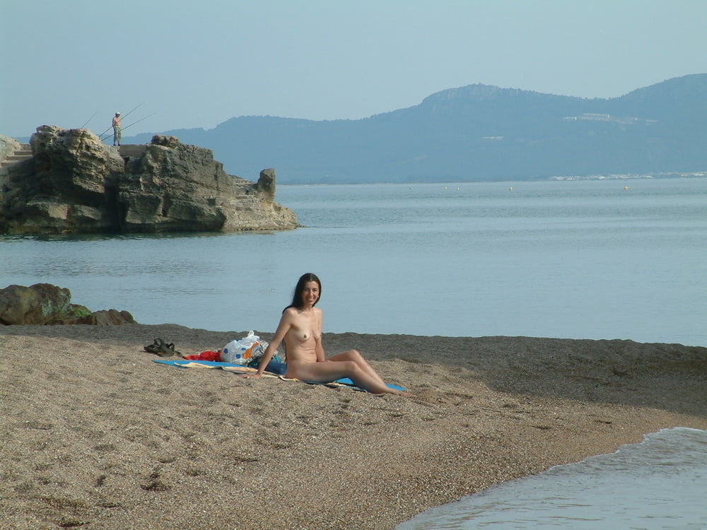 Sexe sur la plage fkk en Croatie
 #93968555