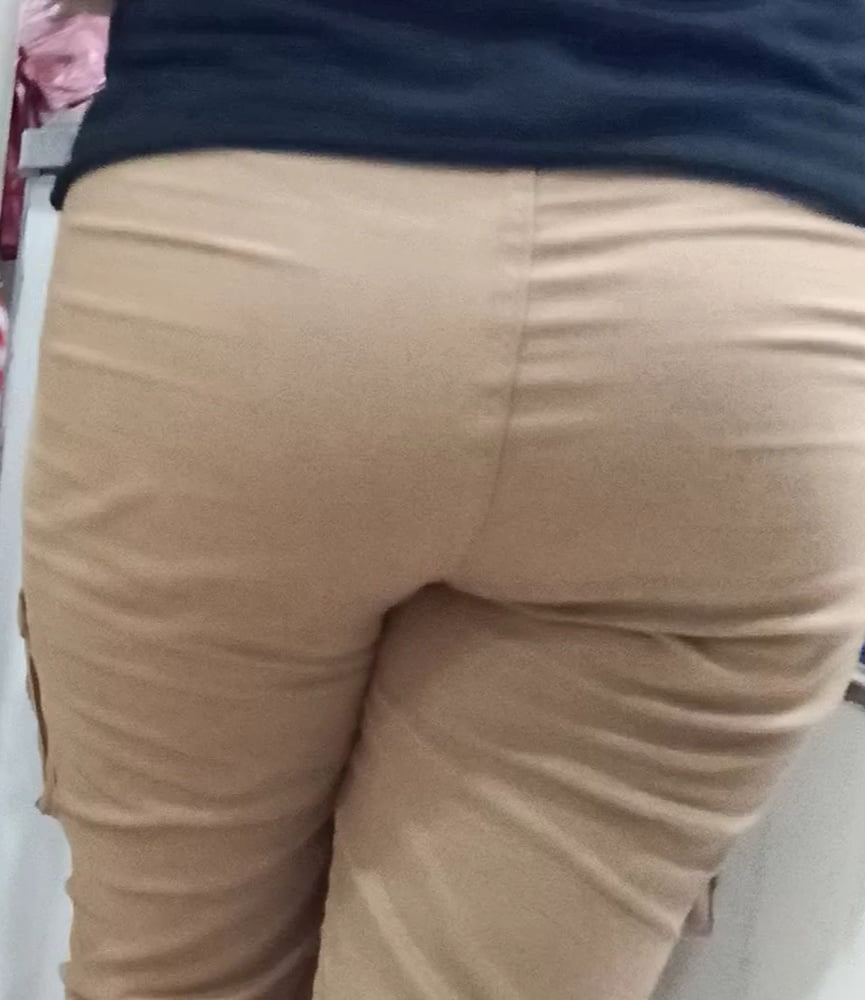 Culo de la Cabila
 #102199170