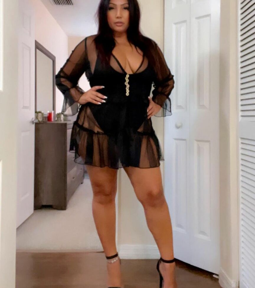 Aziastar desnuda #108126933