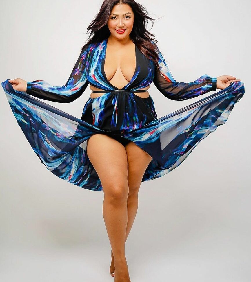 Aziastar desnuda #108126959