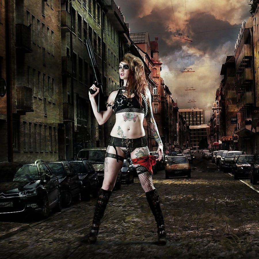 ポスト黙示録的な天使たち 12
 #92427606