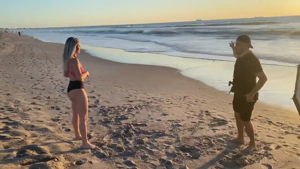 Tay conti aka wwe nxt taynara conti photoshoot sur la plage
 #97821609