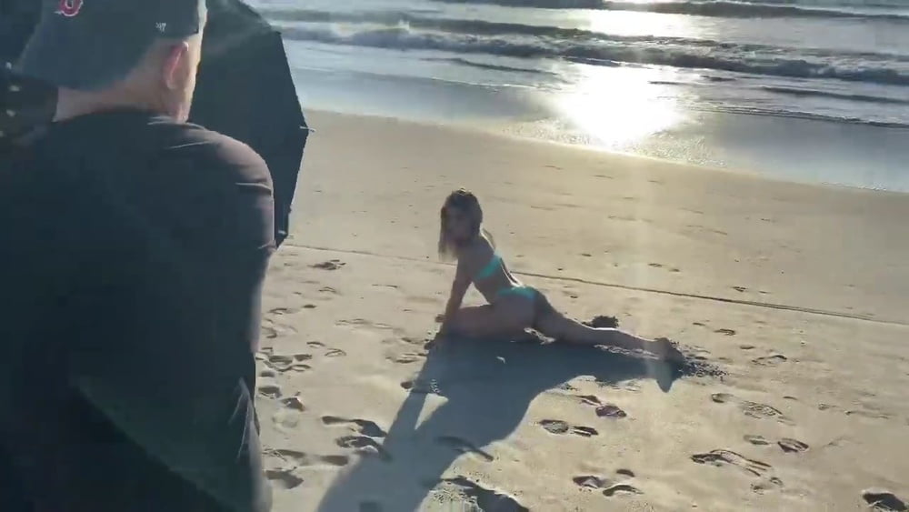 Tay conti aka wwe nxt taynara conti photoshoot sur la plage
 #97822140