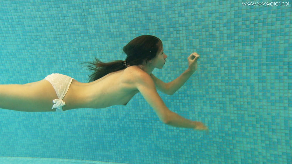 Irina russaka 1 Unterwassershow
 #106609353