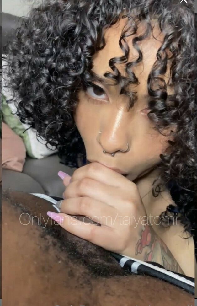 Taiyatomii nackt #108240766