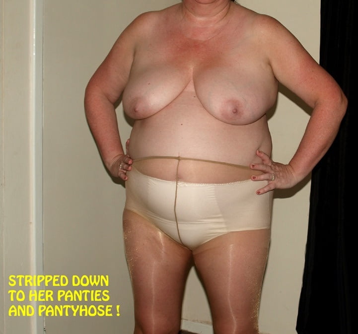 SHOCKING CAPTIONED STRIPTEASE ! #89552220