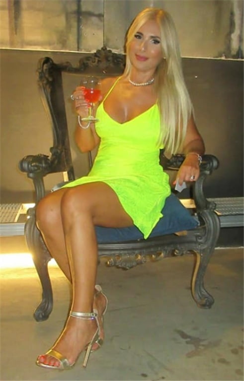 Italian blonde milf #87990989