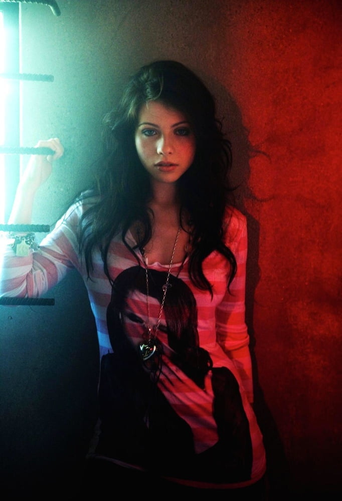 Michelle Trachtenberg #89175914