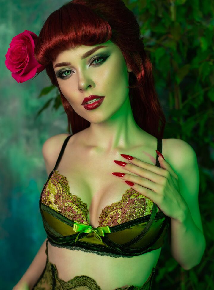 Sladkoslava desnuda #108604229