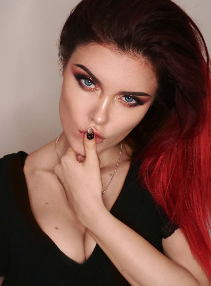 Sladkoslava desnuda #108604295