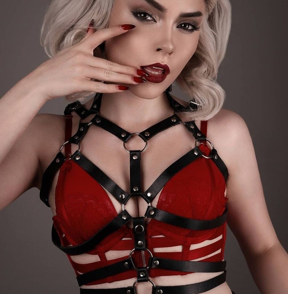 Sladkoslava desnuda #108604312