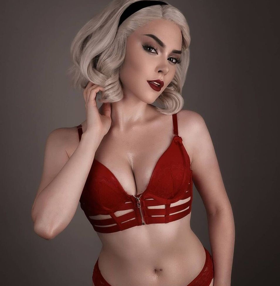 Sladkoslava desnuda #108604324