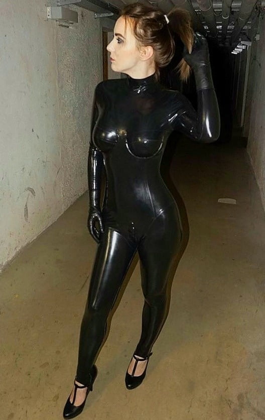 Latex amatoriale e selfie 109
 #93427024