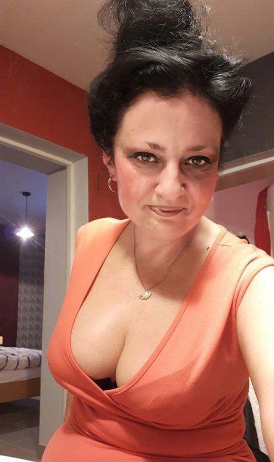 Mature ladies braless cleavage pokies 123
 #103100492