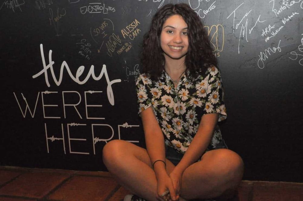 Alessia cara
 #92562496