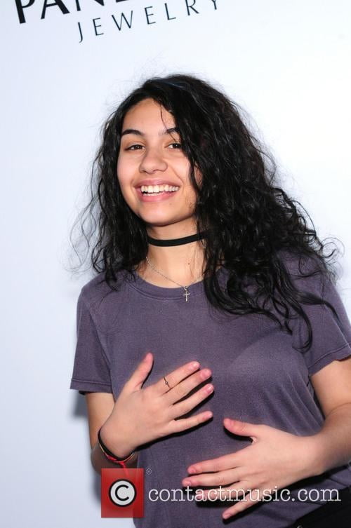 Alessia Cara #92562500