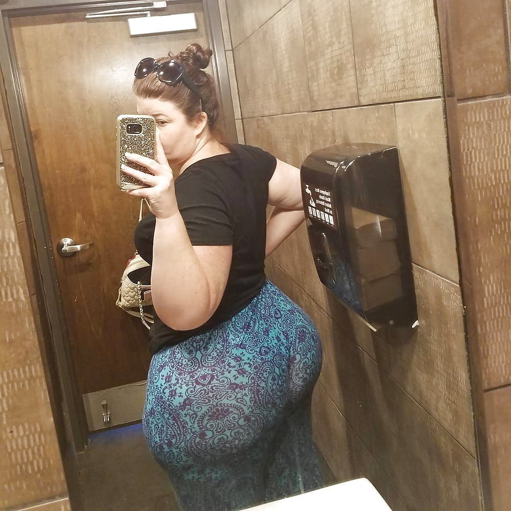 BBW-selfies #106194668