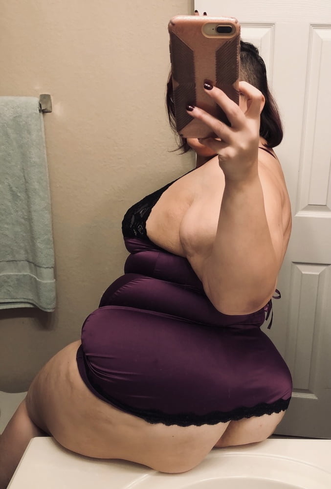 BBW-selfies #106194672