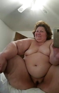 BBW-selfies #106194711