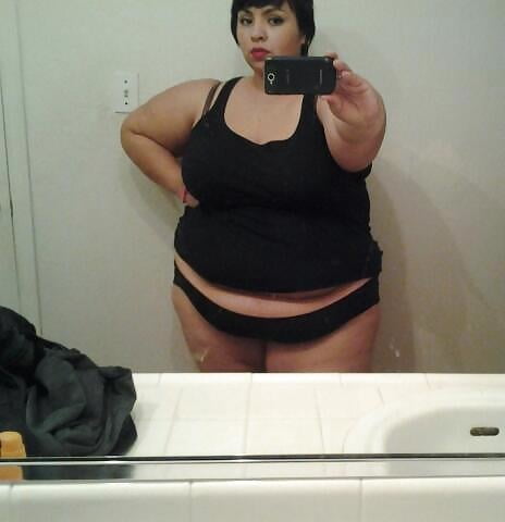 BBW-selfies #106194715