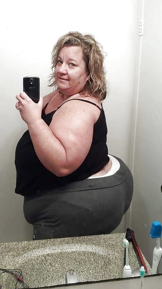 BBW-selfies #106194717