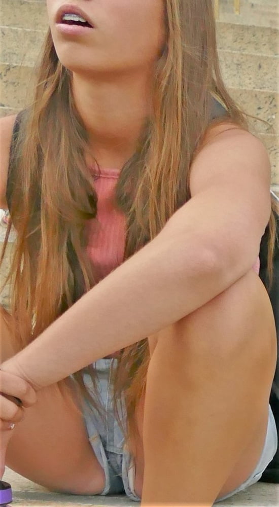 Candid teens voyeur exhibir chicas
 #79868037