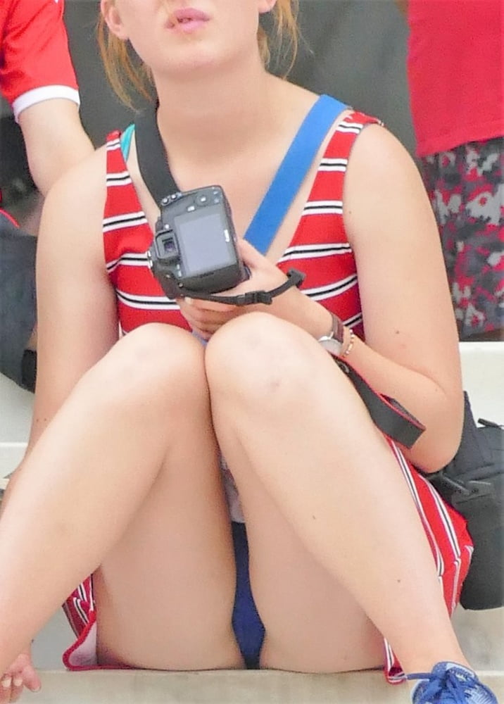 Candid teens voyeur exhibir chicas
 #79868060