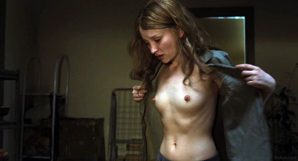 Emily browning
 #93649555