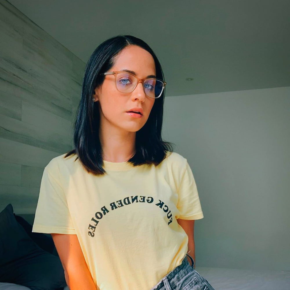 Sigrid Bazan
 #93065945