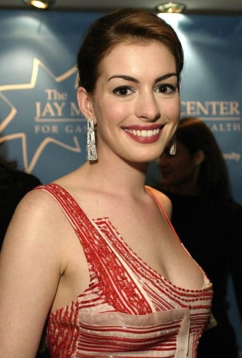 Anne Hathaway #101548158