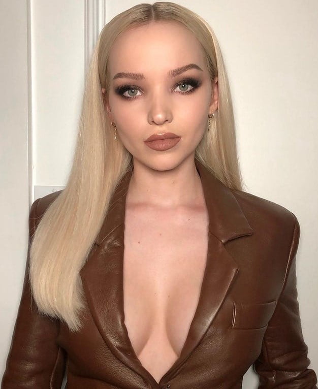 DOVE CAMERON PICTURES #101100675