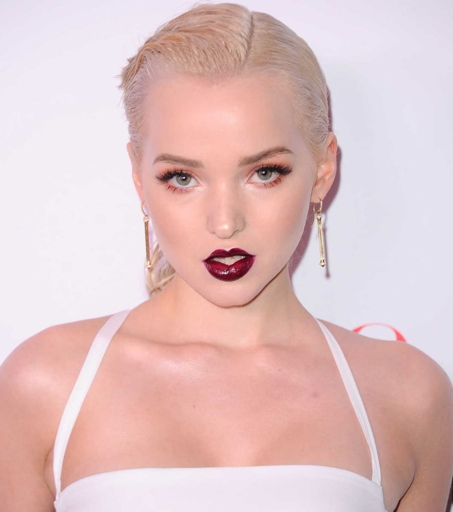 DOVE CAMERON PICTURES #101100979
