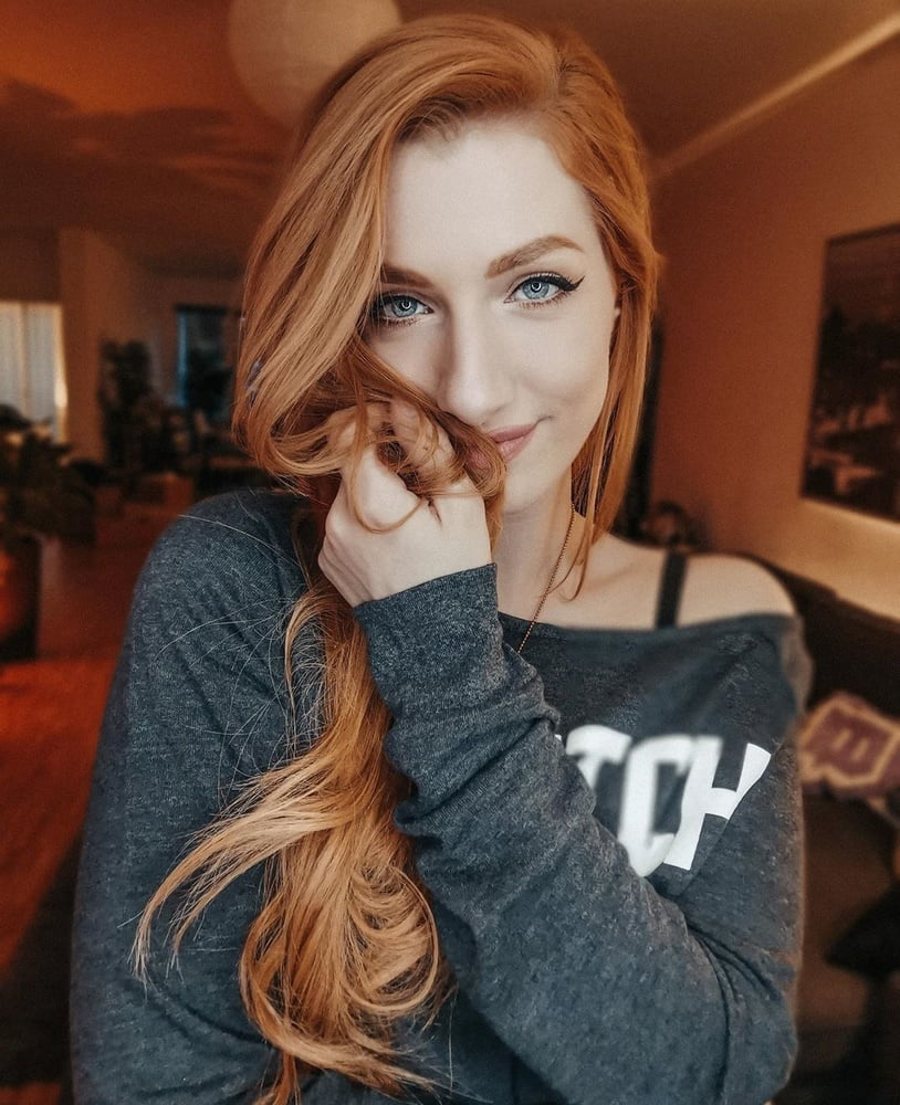 Lara Loft #96167213