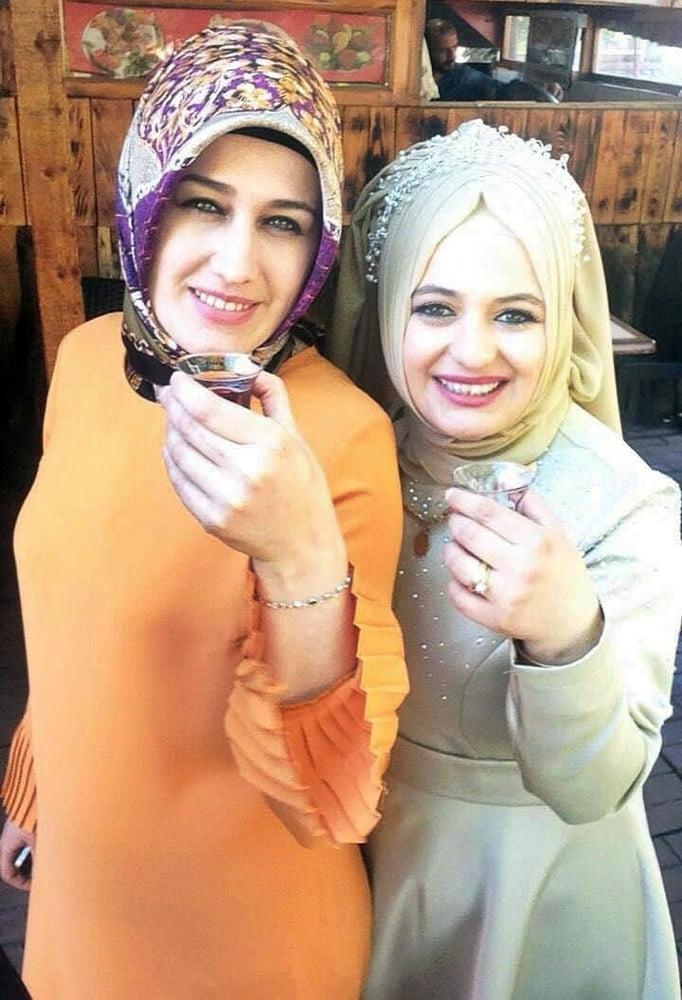 Turbanli hijab arab turkish paki egypt chinese indian malay
 #87976557