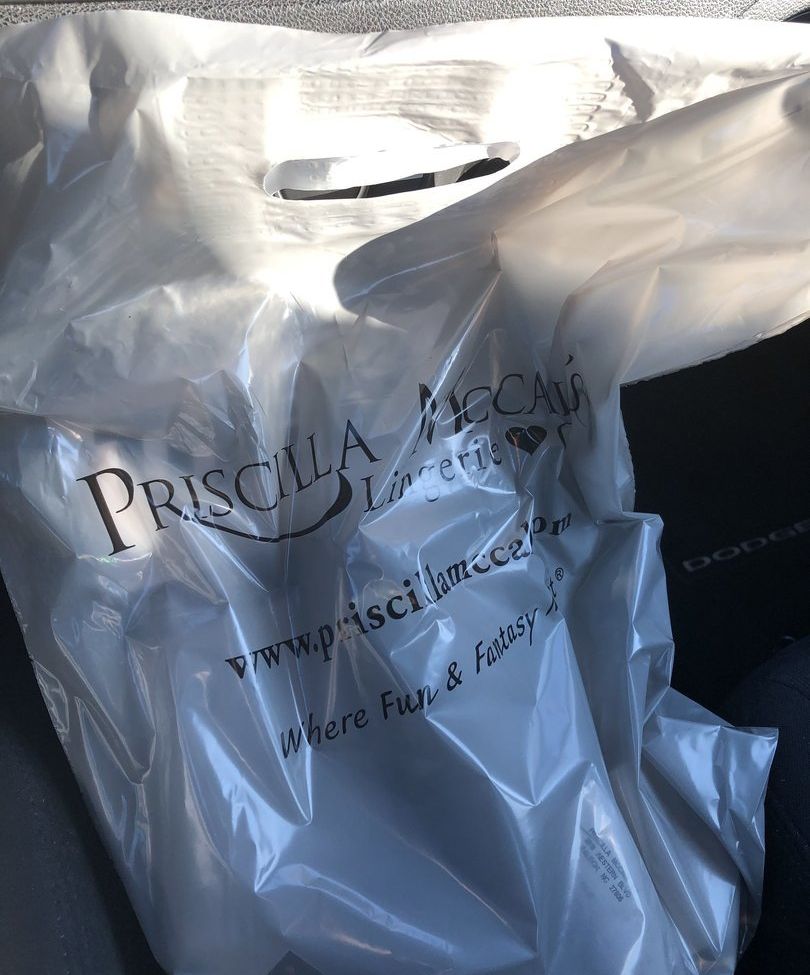 Lala Cakes nackt #109570319