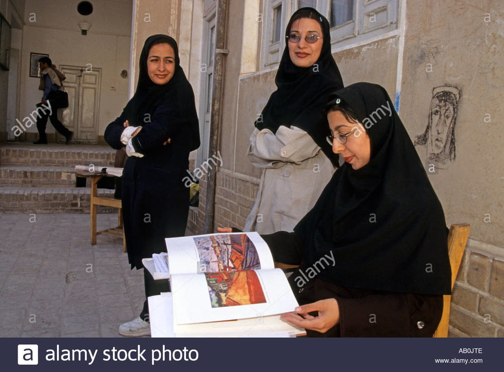 Irán milf 12
 #87628274