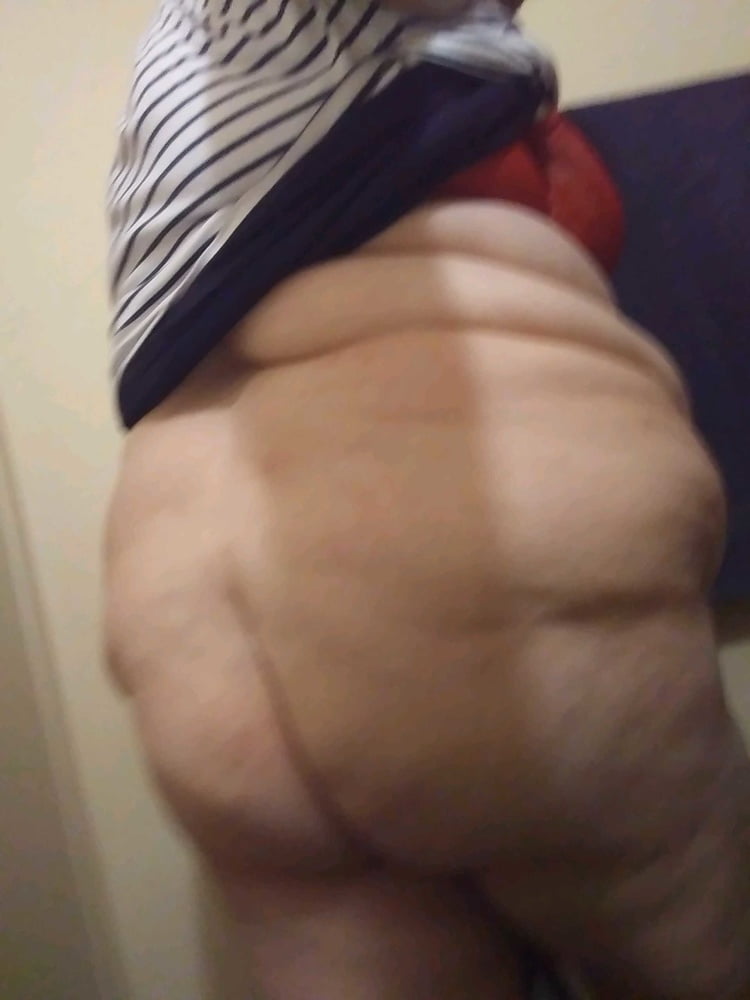 Deglutitio cerilyn impar informibus cum sexdecim.
 #93684151