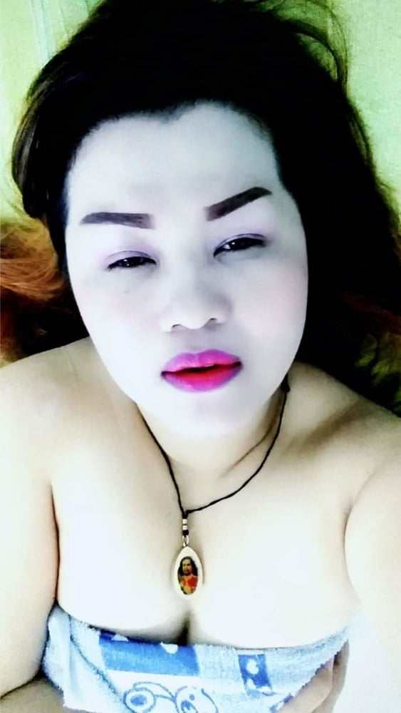 Madre tailandesa sexy. 1
 #95540739