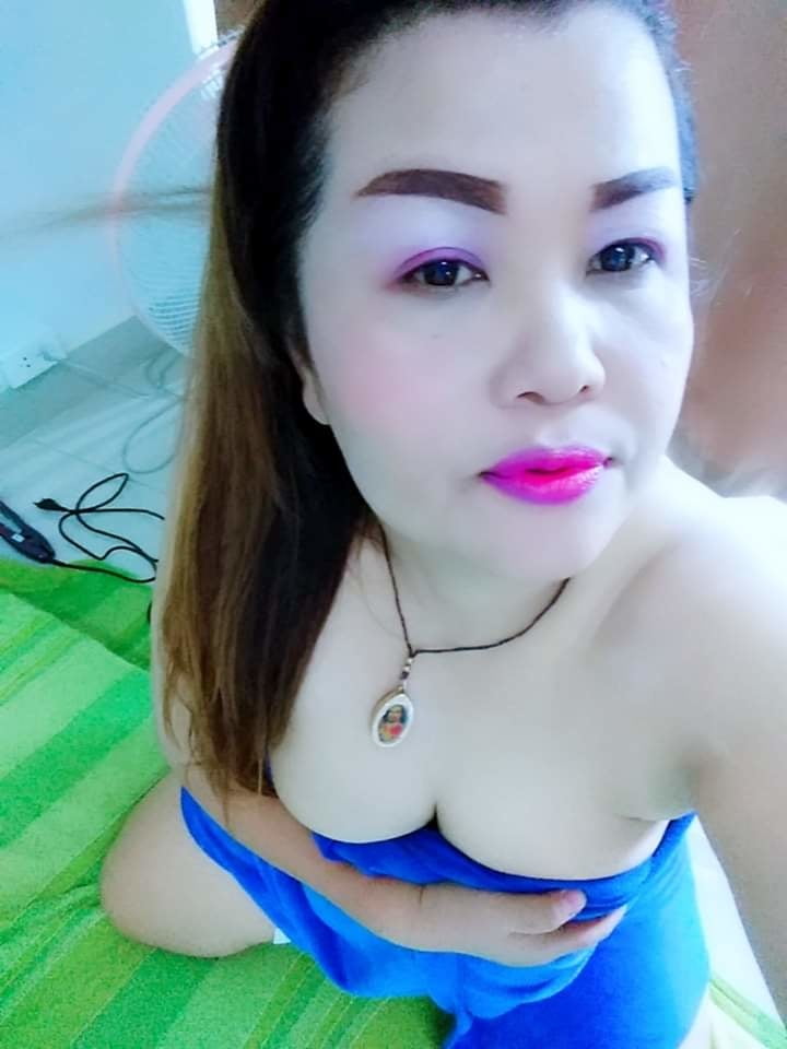 Madre tailandesa sexy. 1
 #95540753