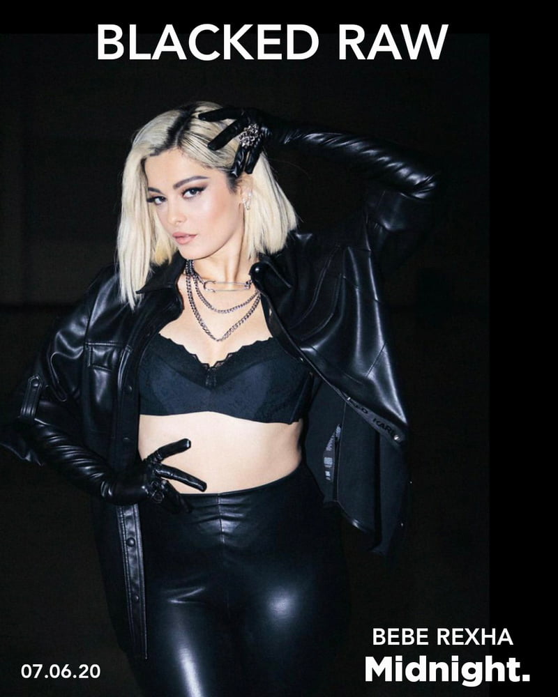 セレブの黒塗り
 #103086253