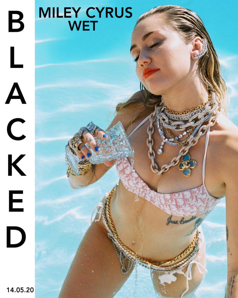 セレブの黒塗り
 #103086288