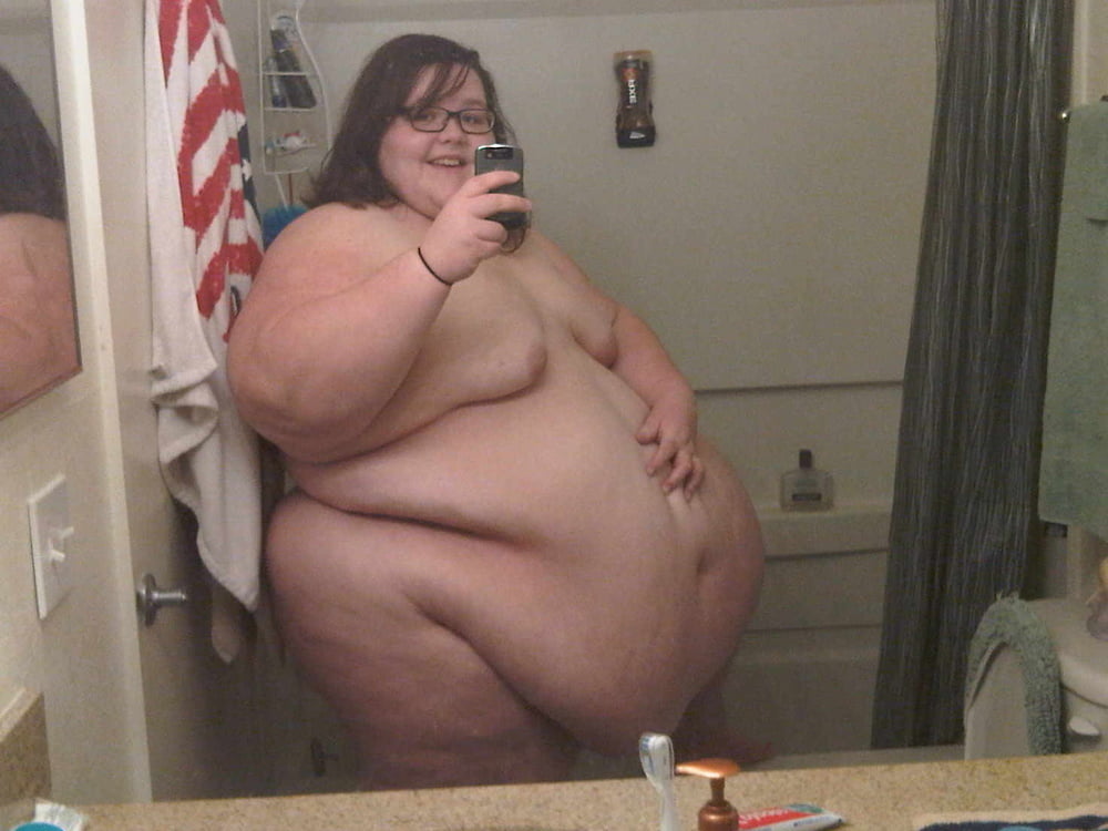 Ssbbw huge belly to keep you warm #89678629